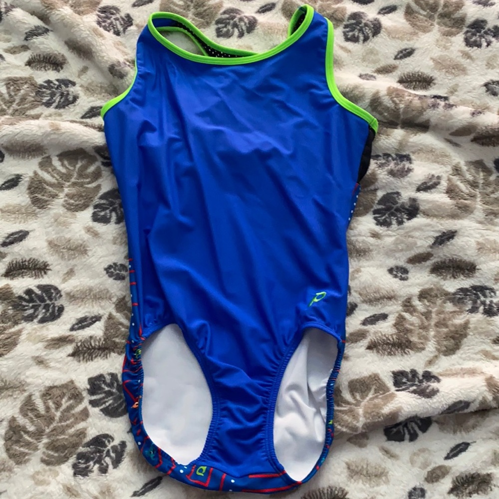 Plum practicewear gamer razor back leotard